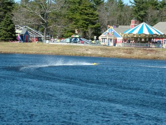 Enlarge photo 889
