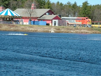 Enlarge photo 890