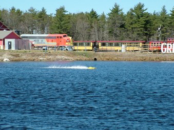 Enlarge photo 915