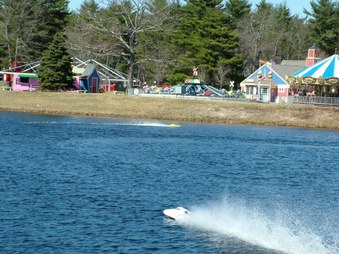 Enlarge photo 998
