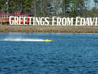 Enlarge photo 1053