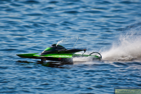 Enlarge photo 409