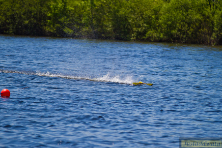 Enlarge photo 588