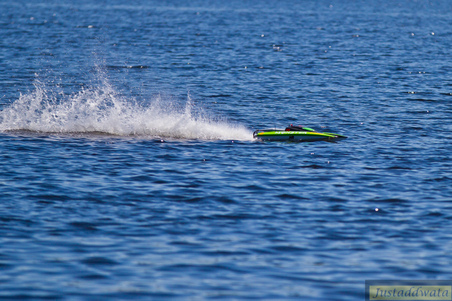 Enlarge photo 648
