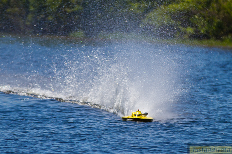 Enlarge photo 779