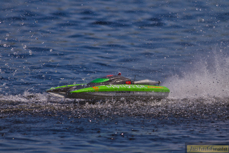 Enlarge photo 520