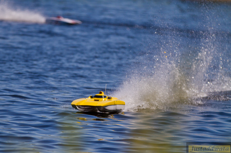 Enlarge photo 671