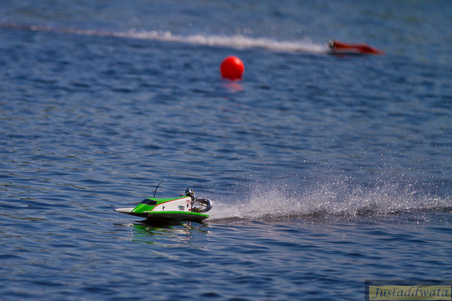 Enlarge photo 682