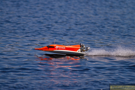 Enlarge photo 686