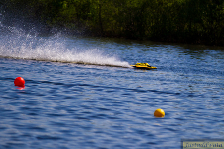Enlarge photo 835