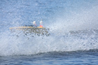 Enlarge photo 669