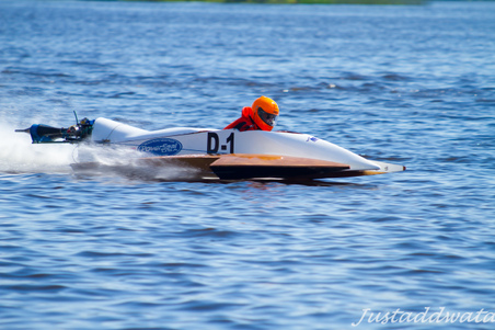 Enlarge photo 576