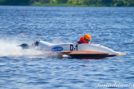 Enlarge photo 618