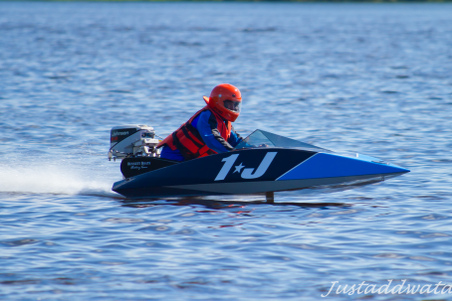 Enlarge photo 656