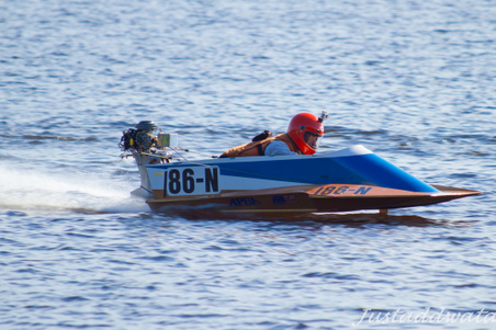 Enlarge photo 737