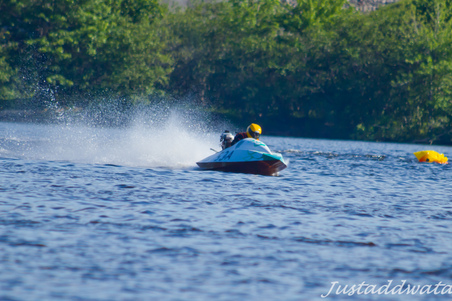 Enlarge photo 823