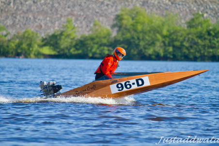 Enlarge photo 917