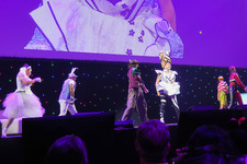 Enlarge photo 12