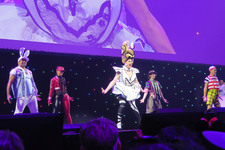 Enlarge photo 14
