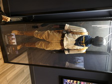 Enlarge photo 129