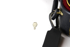 Enlarge photo 4