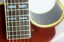Enlarge photo 16