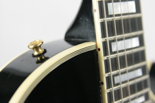 Enlarge photo 38