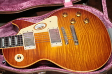 Enlarge photo 79