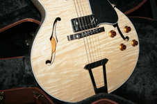 Enlarge photo 27