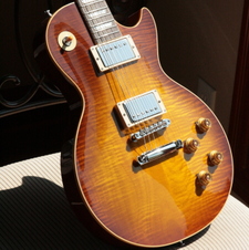 2018 Gibson R8 #22