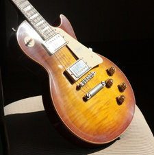 2018 Gibson R8 #23
