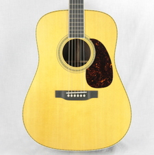Martin D28 Coco