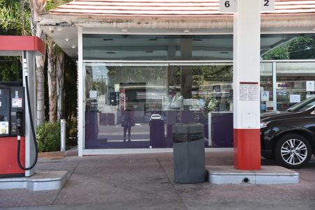 Enlarge photo 8
