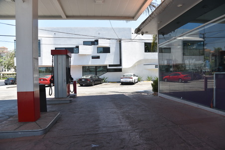 Enlarge photo 16