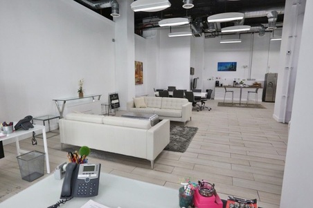 Enlarge photo 56