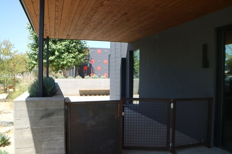 Enlarge photo 16