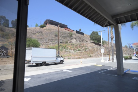 Enlarge photo 27