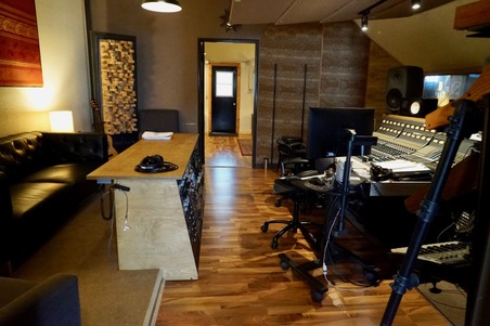 Enlarge photo 8