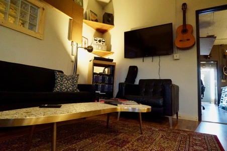 Enlarge photo 109