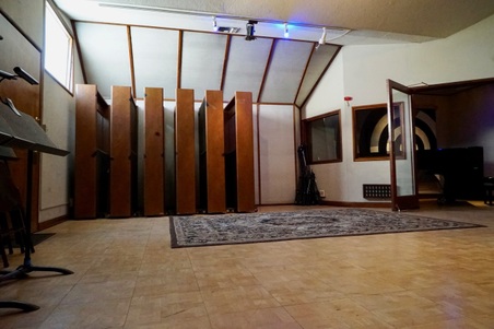 Enlarge photo 56