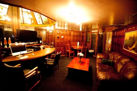 Enlarge photo 10