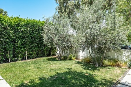 Enlarge photo 42