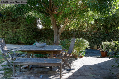 Enlarge photo 42