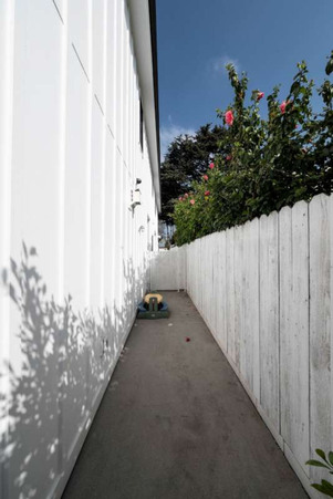 Enlarge photo 76