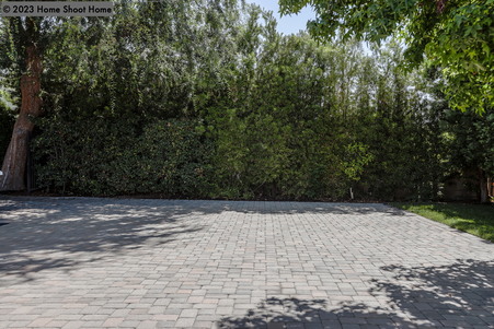 Enlarge photo 42