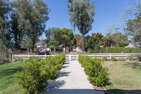 Enlarge photo 12