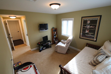 Enlarge photo 49