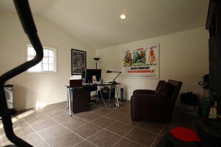 Enlarge photo 90