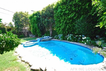 Enlarge photo 35