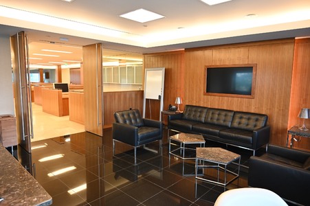 Enlarge photo 37